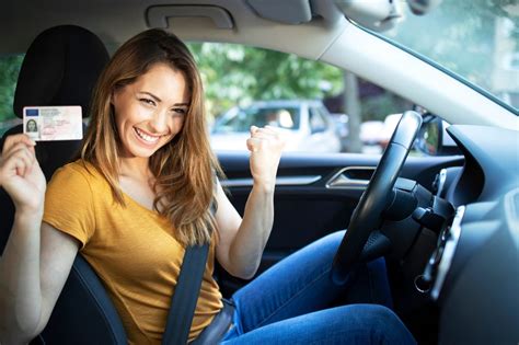 Descubre Cu Nto Cuesta Sacarse El Carnet De Coche