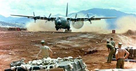 20 Aviones Icónicos De La Guerra De Vietnam Máquina Militar