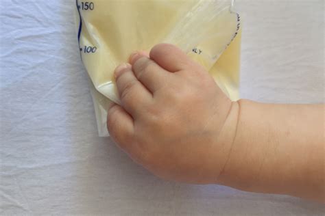 A Complete Guide To Hand Expressing Milk And Colostrum Harvesting