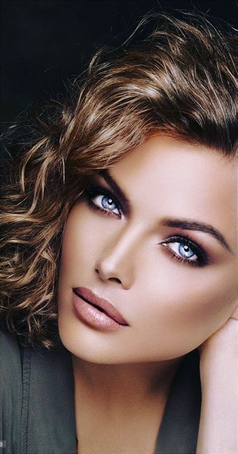 Pin By Theunis Greyling On Face Most Beautiful Eyes Beautiful Women