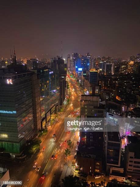 Seoul Nightlife Photos And Premium High Res Pictures Getty Images