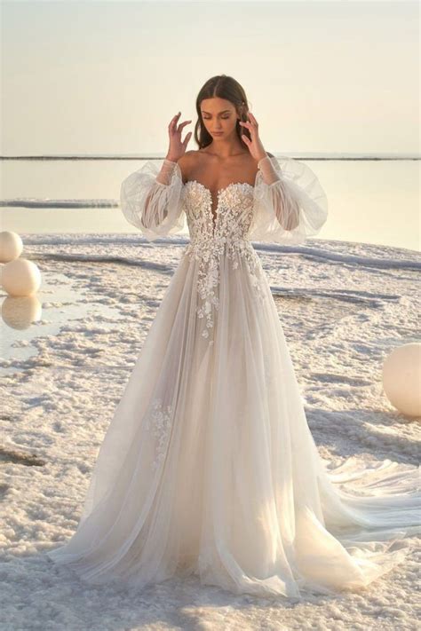 Lace Beach Wedding Dress 2020 Wedding Dresses Wedding Dress Guide