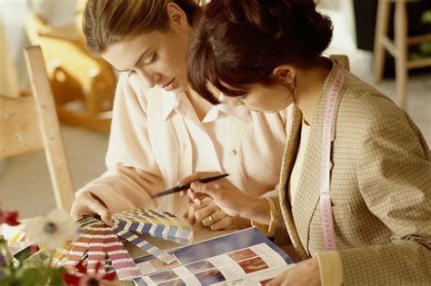 What To Expect When Working With An Interior Designer
