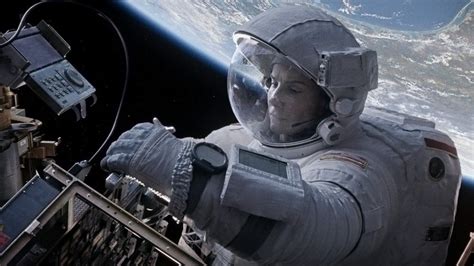 Shooting Gravity Kept Sandra Bullock Isolated Up To Eleven Hours A Day