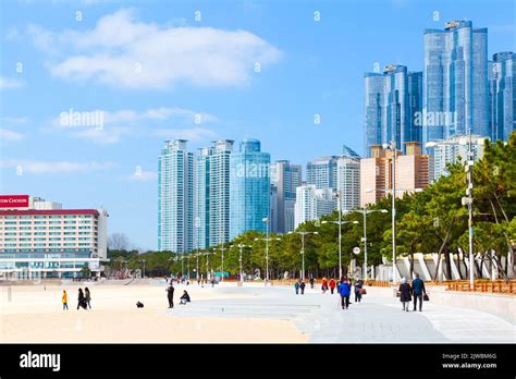 Busan South Korea March 17 2018 Haeundae Beach View One Of The