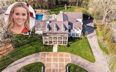 Reese Witherspoon Sells Her Tennessee Mansion