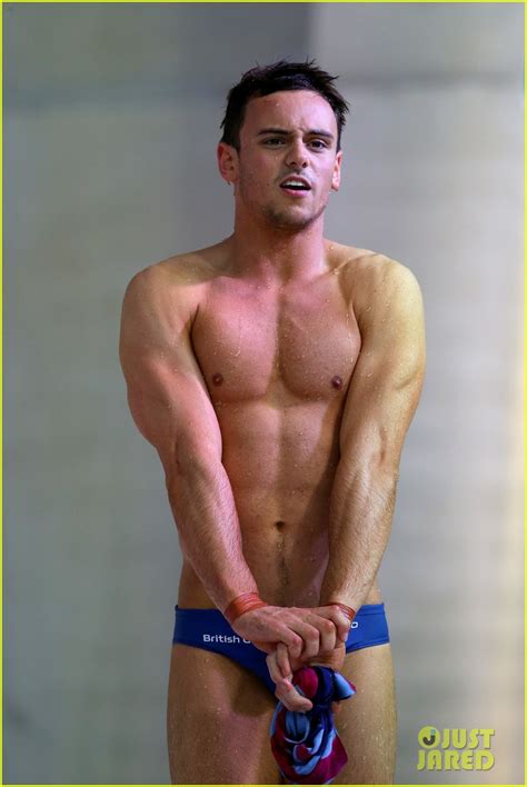 Photo Tom Daley Explains Why Speedos Are So Tight 17 Photo 3664168 Just Jared
