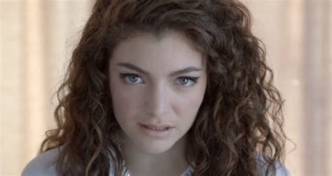 lorde royals official video capital
