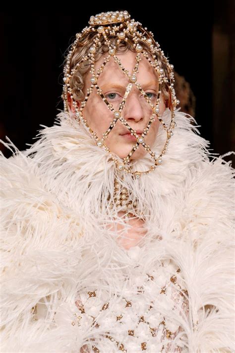 Alexander Mcqueen Fall 2013 Ready To Wear Fashion Show Details Vogue