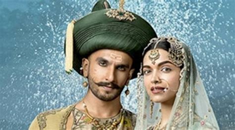 Bajirao Mastani Releases Heres What Audience Has To Say About Deepika