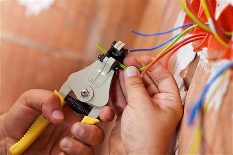 Electrical Repairs & Installations - Elite Build and Maintenance