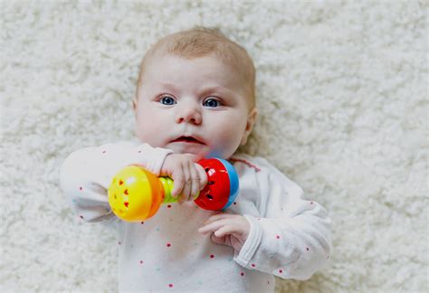 🎖 10 Juguetes Que Todo Bebé Necesita Tener