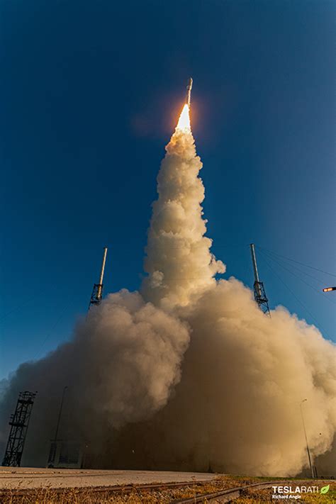 Nasas Mars Rover Blasts Off On Ula Rocket For Mission To The Red
