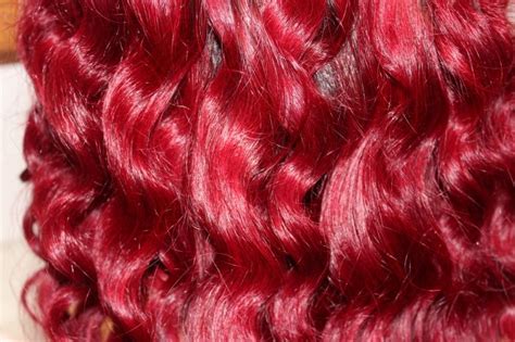 Another trick for forecasting how your hair will react to hair color, according to eva scrivo, owner of eva scrivo salon in new york city: How To Dye Your Hair Red Without Bleaching | Dyed red hair ...