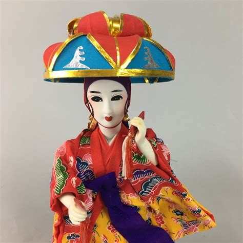 Japanese Ryukyu Doll Okinawa Bingata Kimono Ningyo Wood Hat Hibiscus
