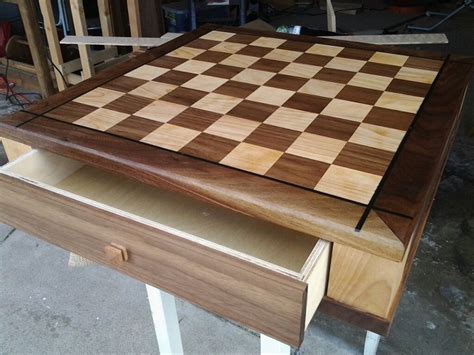 Woodworking project plans from the editors of woodsmith magazine. Chess Board and box - by Marcos @ LumberJocks.com ~ woodworking community