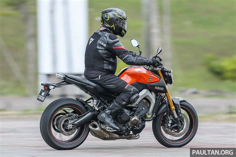 Review 2015 Yamaha Mt 09 More Is Always Better Paul Tan Image 557615