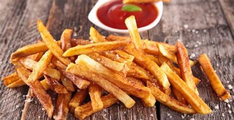 Des frites maisons sans friteuse la recette facile