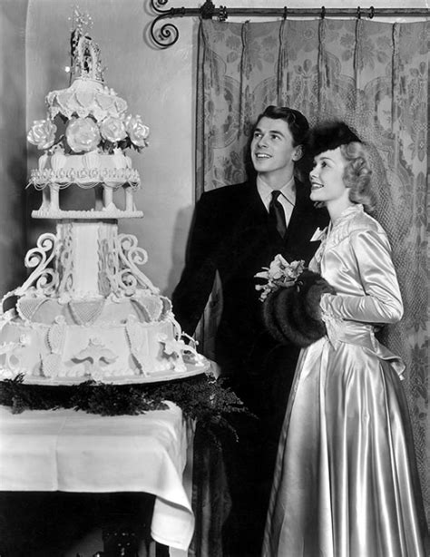 Photos Of Ronald Reagan And His First Wife Jane Wyman On Their Wedding