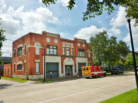 The Houston Fire Museum Showcases History In A Unique Way Wanderwisdom