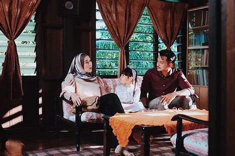 Pertemuan wajib dengan novelis siti rosmizah yang baru sahaja keluar dengan novel terbaru berjudul rindu awak separuh nyawa. Ada individu muat naik episod terakhir 7 hari mencintaiku ...
