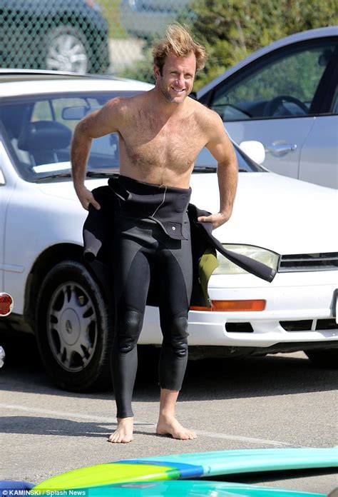 Scott Caan Makes Waves As He Strips Off Wetsuit To Reveal Muscular