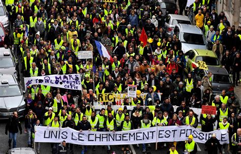 Turnout In French Yellow Vest Protests Falls To Lowest Yet The