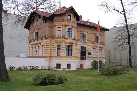Botschaft Der Republik Belarus Botschaft In Berlin Plänterwald Kauperts