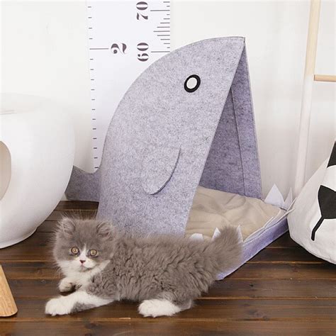 Creative Felt Pet Cat Beds Shark Shaped Nest Dog House Basket Pet Cave