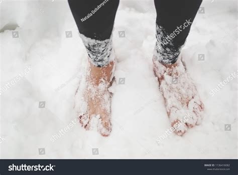 Mens Bare Feet Snow Stock Photo 1136416082 Shutterstock