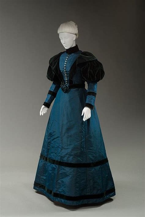 1897 Day Dress Historic Deerfield Museum Historical Dresses Womens