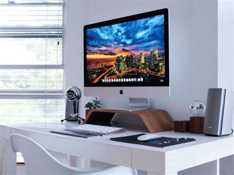 DESK SETUP / iMac 5k | gabrielbeaudry | VSCO | Imac desk, Imac desk setup, Imac setup