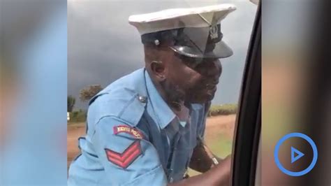 Shame As Police Officer Is Caught On Video Soliciting For Bribe Youtube