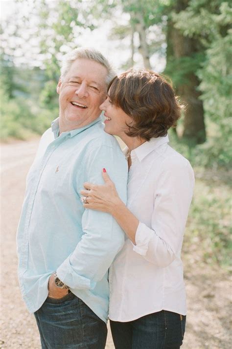 Pin By Lindsay White On Идеи для фото Older Couple Photography Older Couple Poses Middle