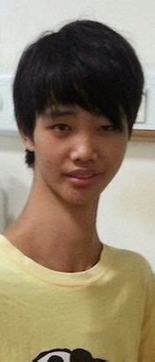 Photos: Meet the teenager with the longest neck in the world