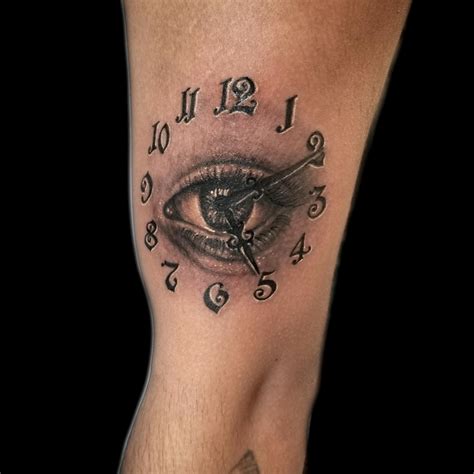 Realistic Eyes Tattoo
