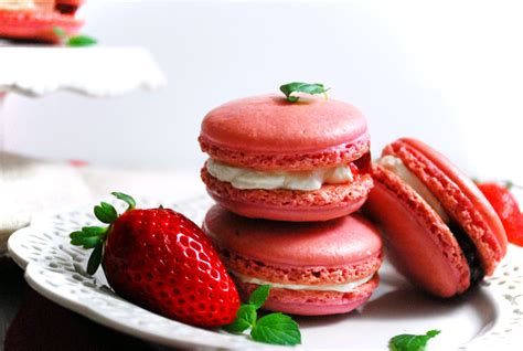 50 French Macaron Flavors To Experiment With In The Kitchen