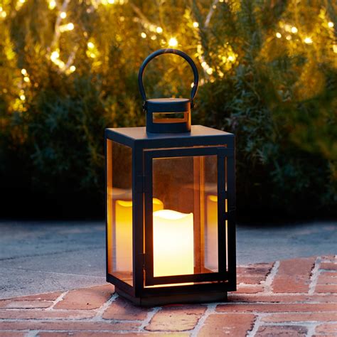 20 Photos Outdoor Lanterns With Battery Operated Candles