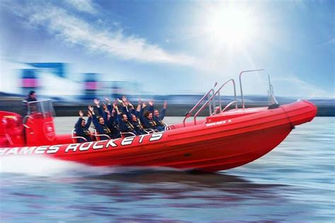 London Speedboat Powerboat Experience Break The Barrier 50 Min By Thames Rockets Easy