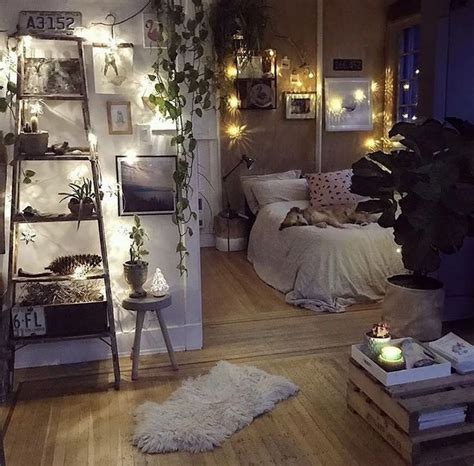 32 Fabulous Small Apartment Bedroom Design Ideas Homyhomee