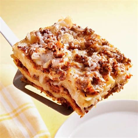 Lasagna Bolognese Rachael Ray In Season Recipe Lasagna Bolognese
