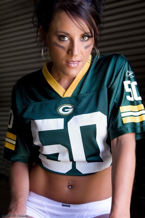 Beauty Babes NFL Sunday Week 6 Sexy Babe Alert Green Bay Packers Vs