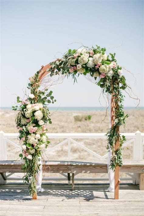 Tropical Beach Wedding Arch Id Es Pour Une Arche De Mariage Romantique