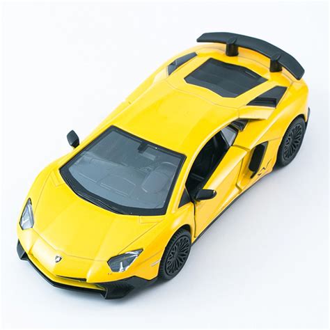 Lamborghini Aventador Lp750 4 Sv 136 Model Car Diecast Toy Collection