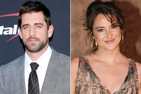 Rodgers is considered one of the best quarterbacks in the nfl and his accolades back that up. These Famous Celebrity Couples are In It for the Long Haul ...