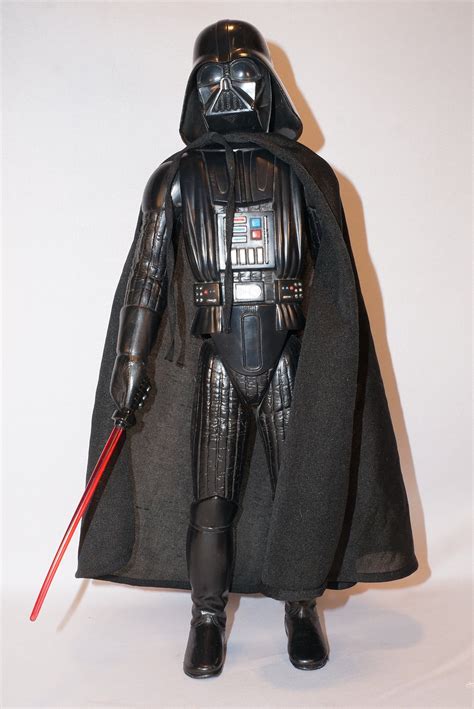 Vintage 1977 12 Inch Darth Vader Complete With Light Saber Immaculate