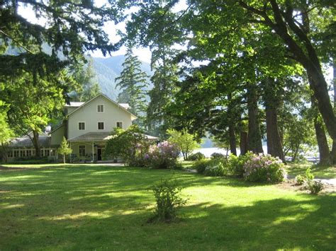 Nightly rates start at $126. Another view of Lake Crescent Lodge. The Roosevelt Cabins ...