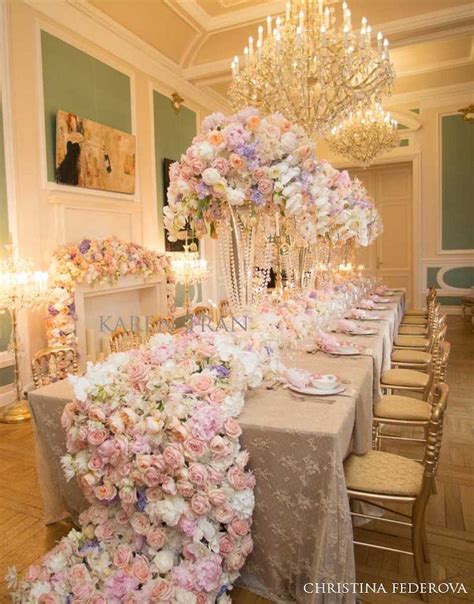 15 Glamorous Wedding Tablescapes Wedding Centerpieces Luxury Wedding