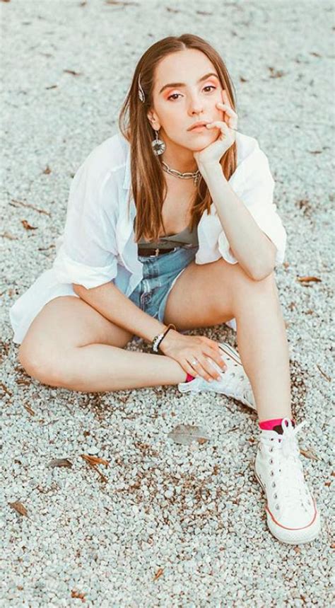 Evaluna montaner is an actress and director, known for hot pursuit (2015), club 57 (2019) and evaluna montaner: ¡Se fue de rebelde! Evaluna mostró su nuevo look - La ...