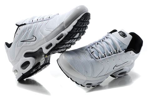 Nike Tn Grossiste Chaussure Nike Tnchaussure Requin Pas Cher